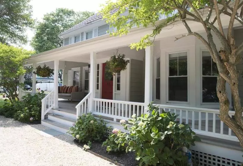 Aamiaismajoitus (B&B) White Fences Water Mill