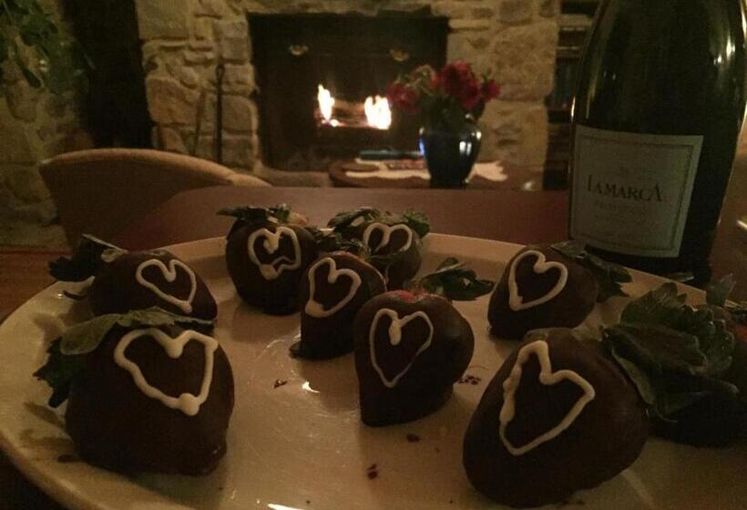 Hawk Mountain Bed & Breakfast