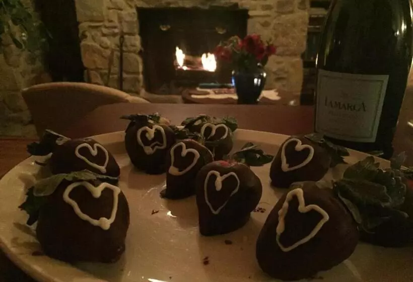 Hawk Mountain Bed & Breakfast