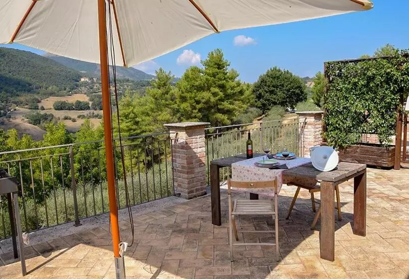 Hotelli Agriturismo La Fonte