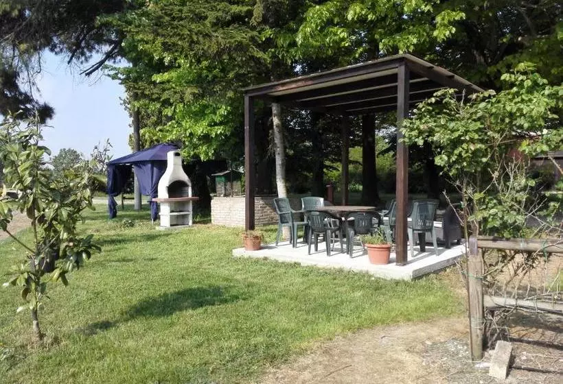 ホテル Agriturismo Valpagliaro