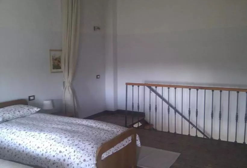 ホテル Agriturismo Valpagliaro