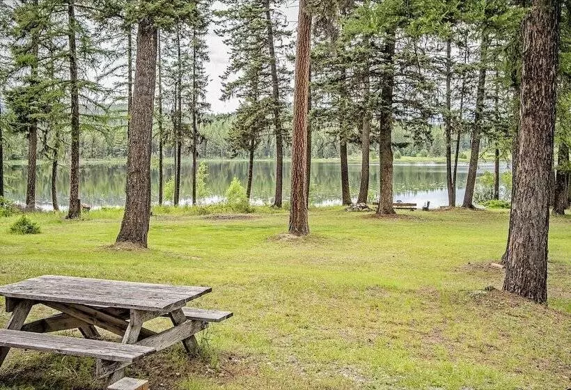 Hotelli Diamond Belle Guest Ranch