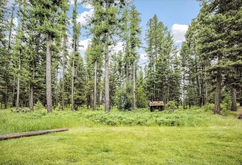 Hotelli Diamond Belle Guest Ranch