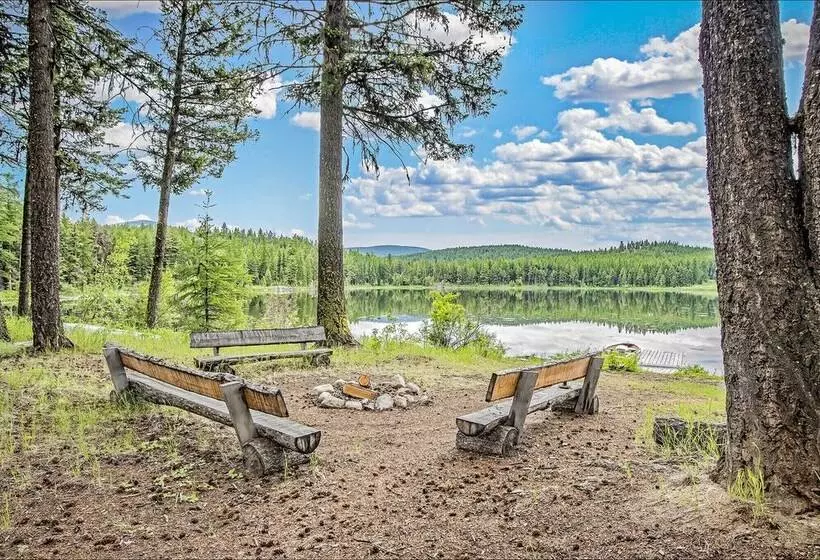 Hotelli Diamond Belle Guest Ranch