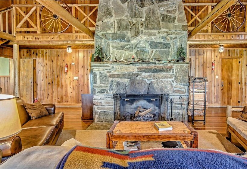 ホテル Diamond Belle Guest Ranch