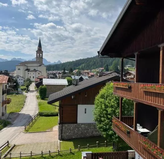 ホテル D La Varda Di Topran D Agata Paolo &c Sas