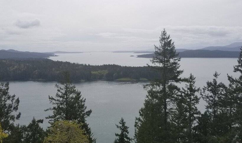 酒店 Galiano Oceanfront Inn & Spa