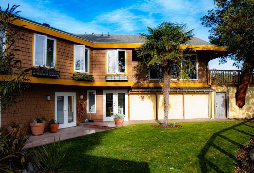 酒店 Galiano Oceanfront Inn & Spa