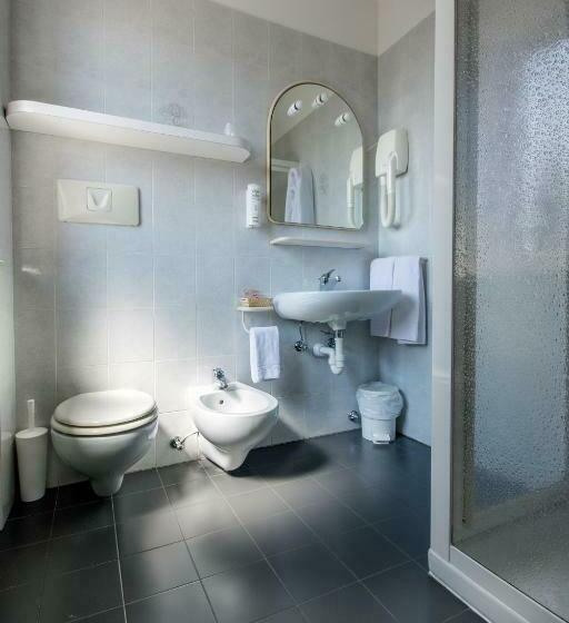 酒店 Garni Castel Ferari