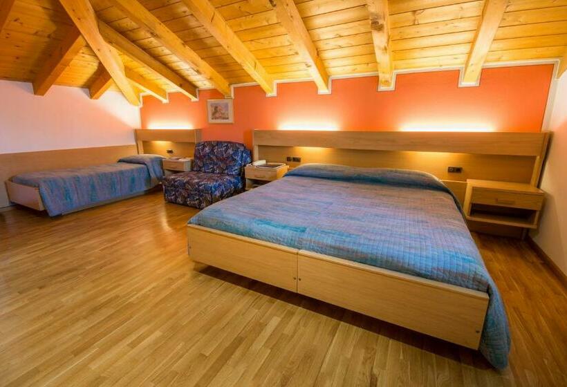 酒店 Garni Castel Ferari