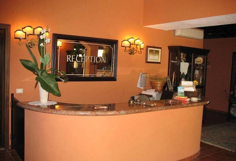 ホテル Sardus Pater