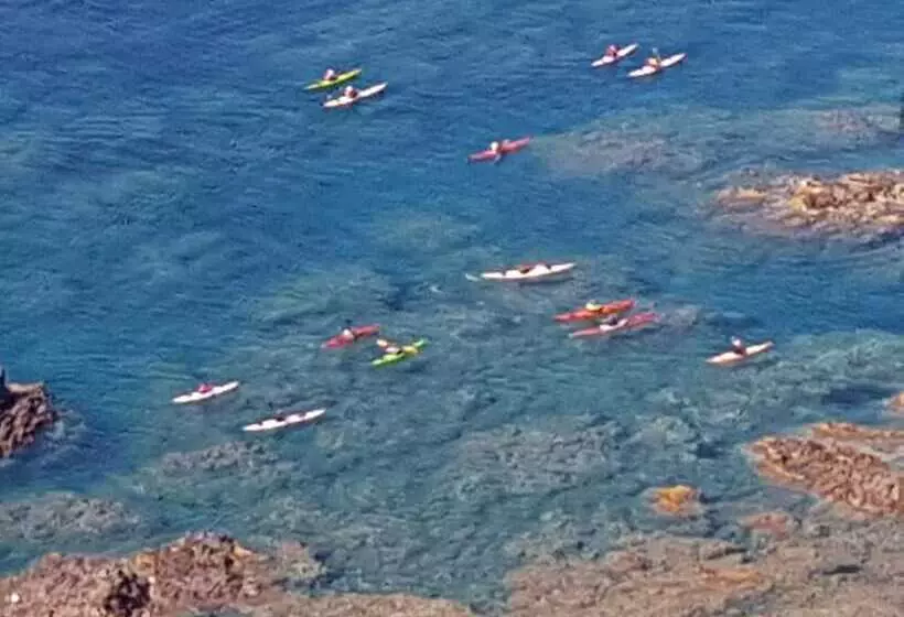 ホテル Sardus Pater