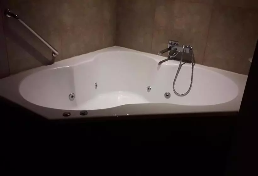 Hotelli Willy S Country Club Cauquenes