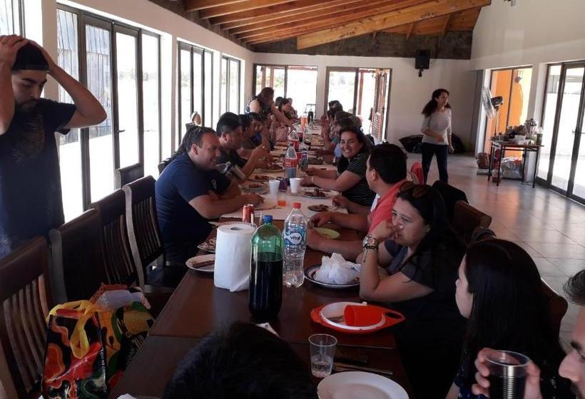 هتل Willy S Country Club Cauquenes