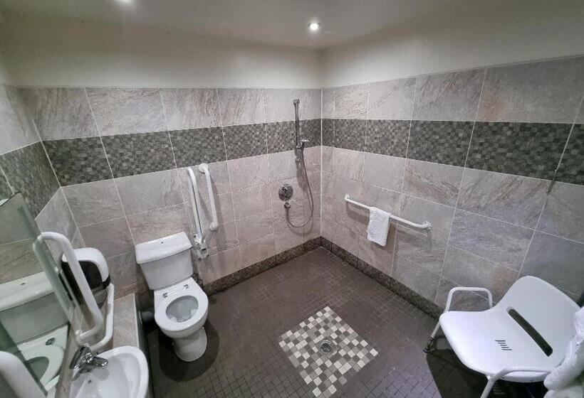 酒店 Ye Olde Fighting Cocks