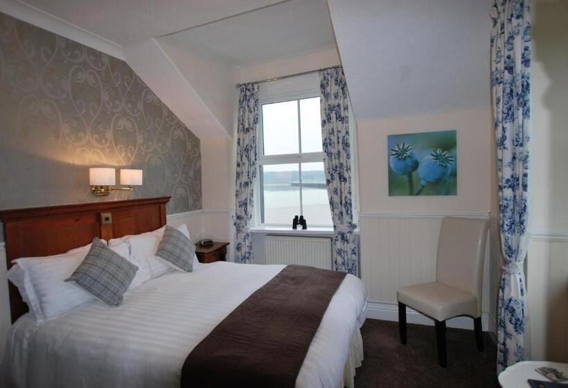 酒店 Ye Olde Fighting Cocks