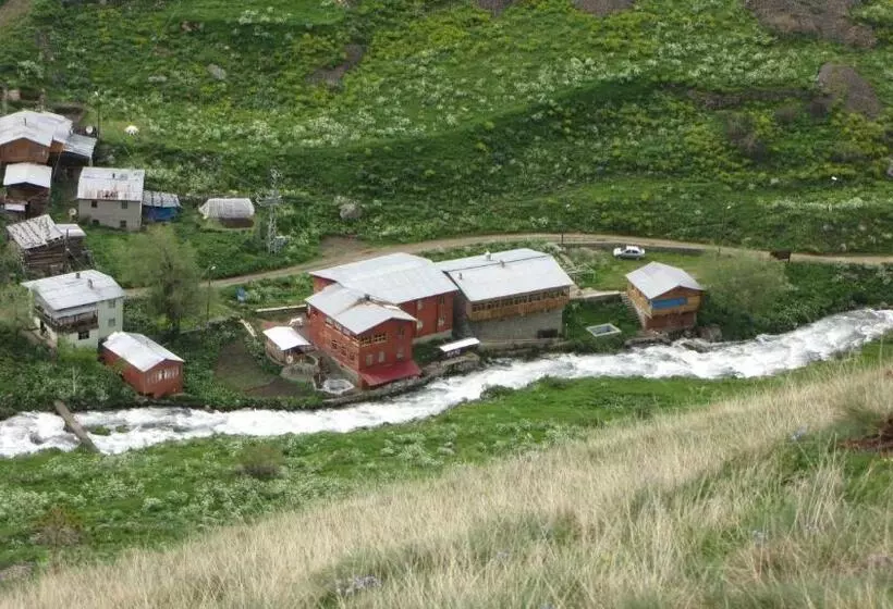 Kackar Pension