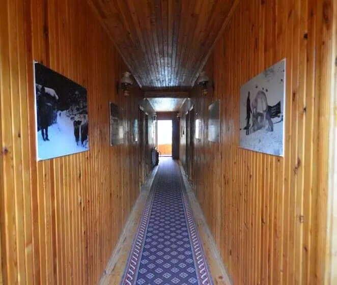 Kackar Pension