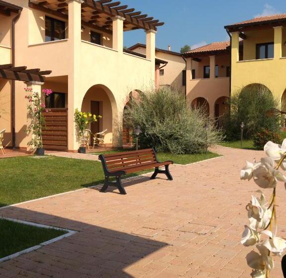 Le Corti Del Sole Residence