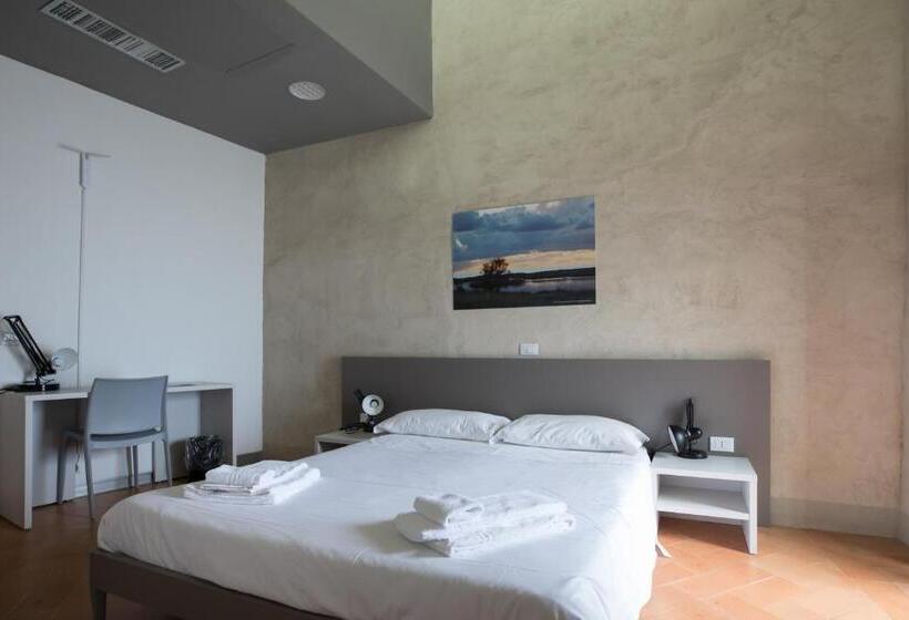 Ostello Del Castello Di Santa Severa