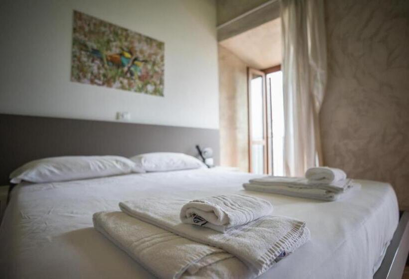 Ostello Del Castello Di Santa Severa