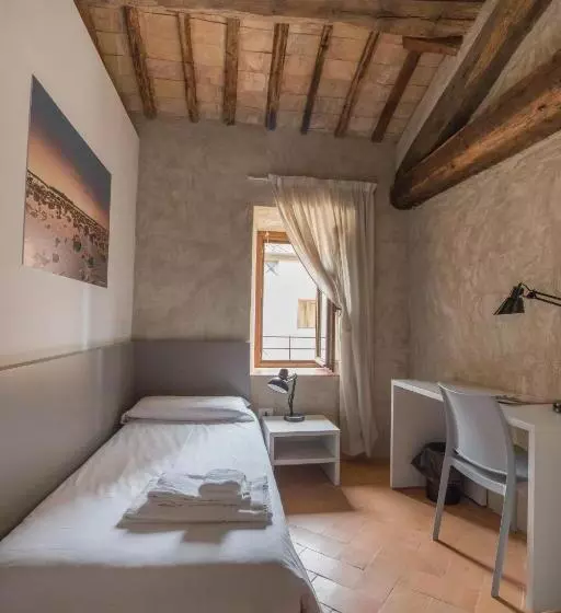 Ostello Del Castello Di Santa Severa