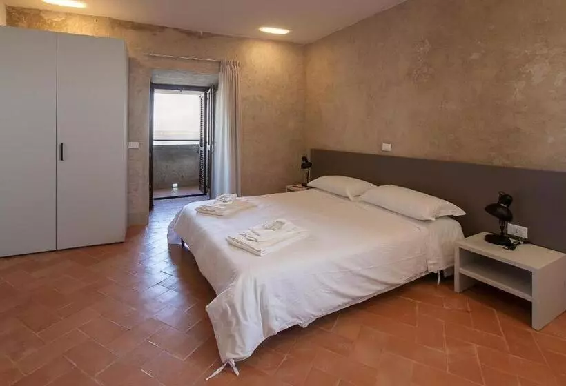 Ostello Del Castello Di Santa Severa