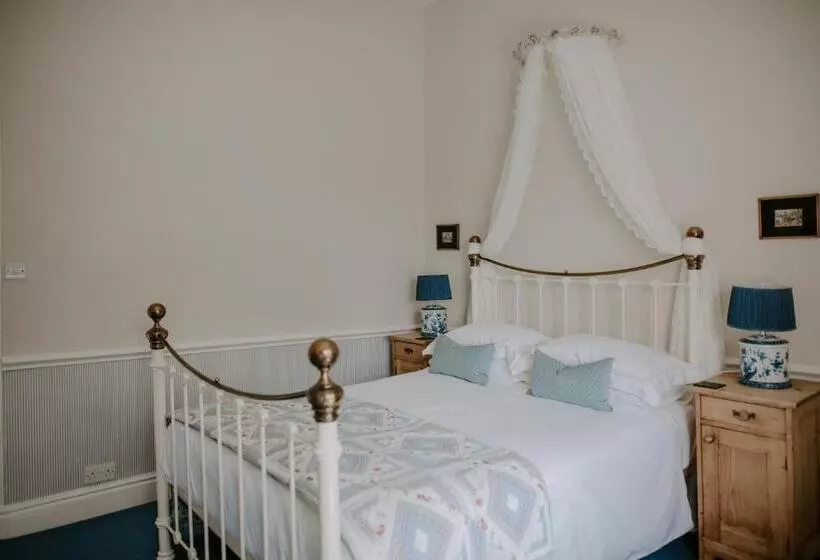 ペンション Allington Manor