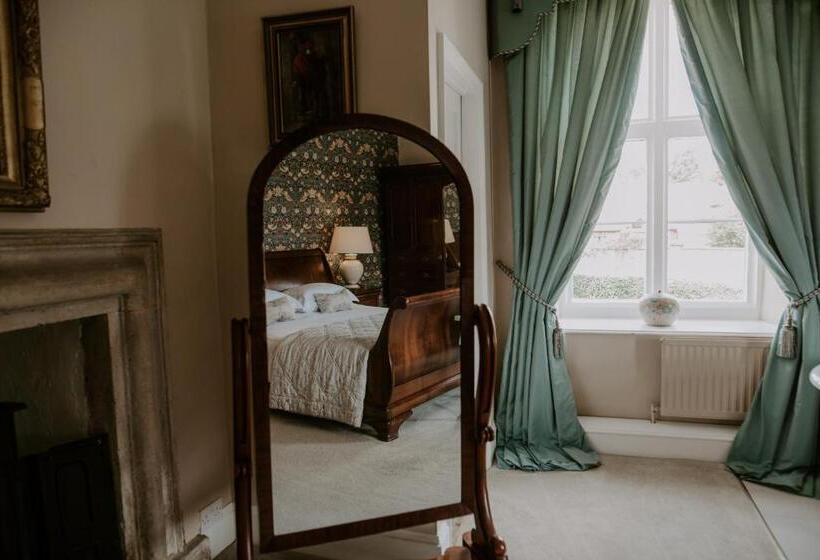 膳宿费 Allington Manor