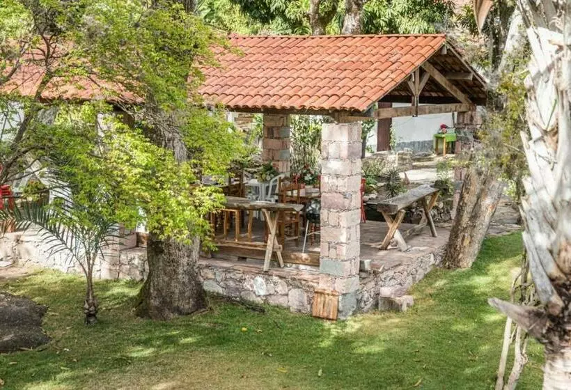 ペンション Pousada Dona Lita