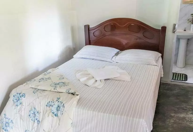 ペンション Pousada Dona Lita