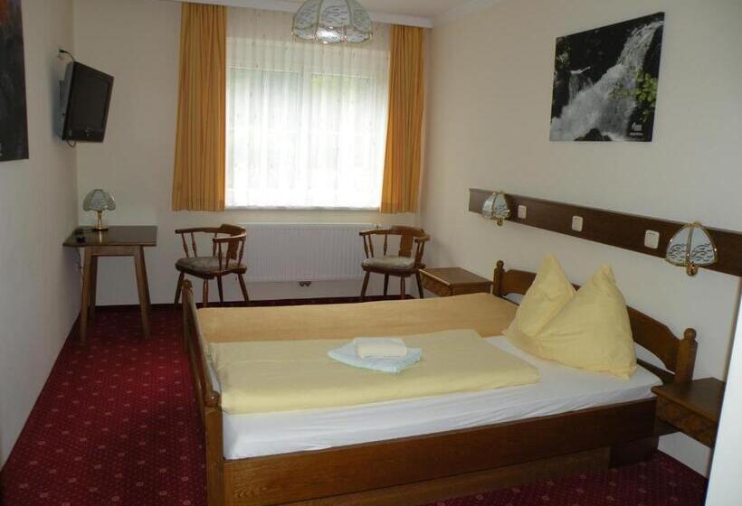 بنسيون Stiegenwirt