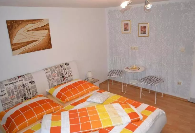 Pensione Zimmer Steger