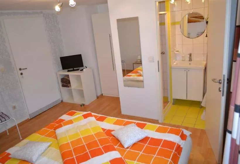 Pensione Zimmer Steger