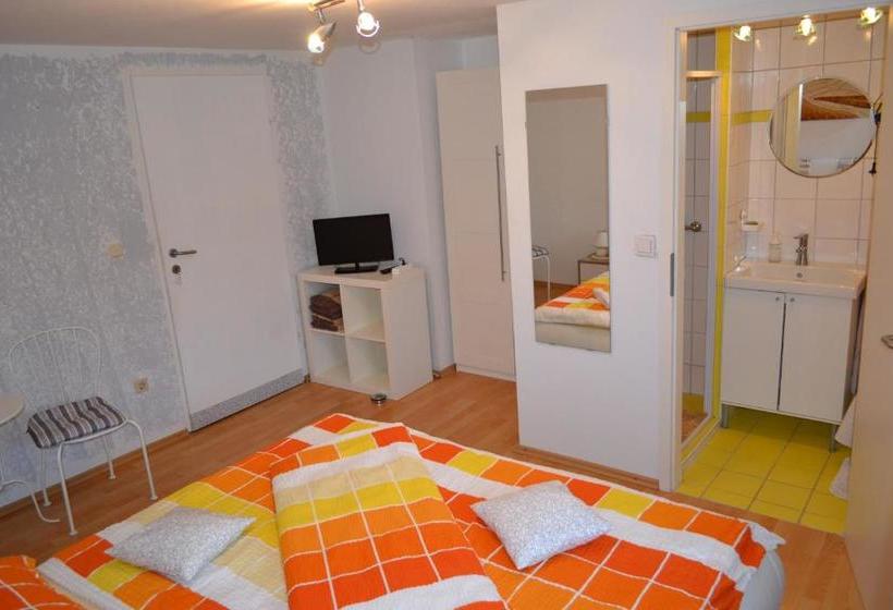 펜션 Zimmer Steger