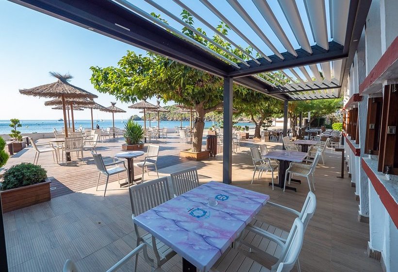 Ciudad De Vacaciones Cala Montjoi