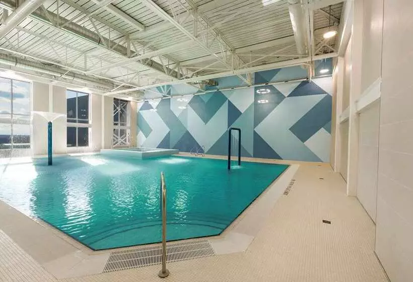 Hilton Niagara Falls/fallsview Hotel & Suites