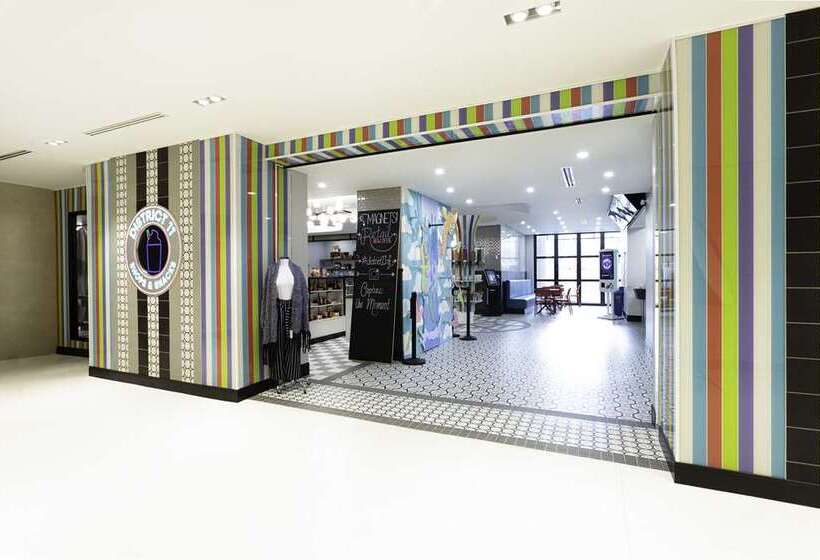 Hilton Niagara Falls/fallsview Hotel & Suites