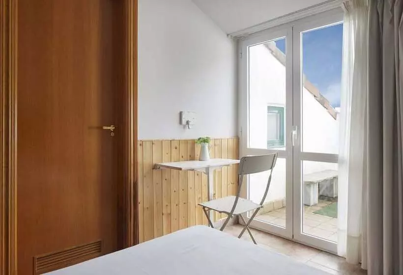 פונדק Leizarooms