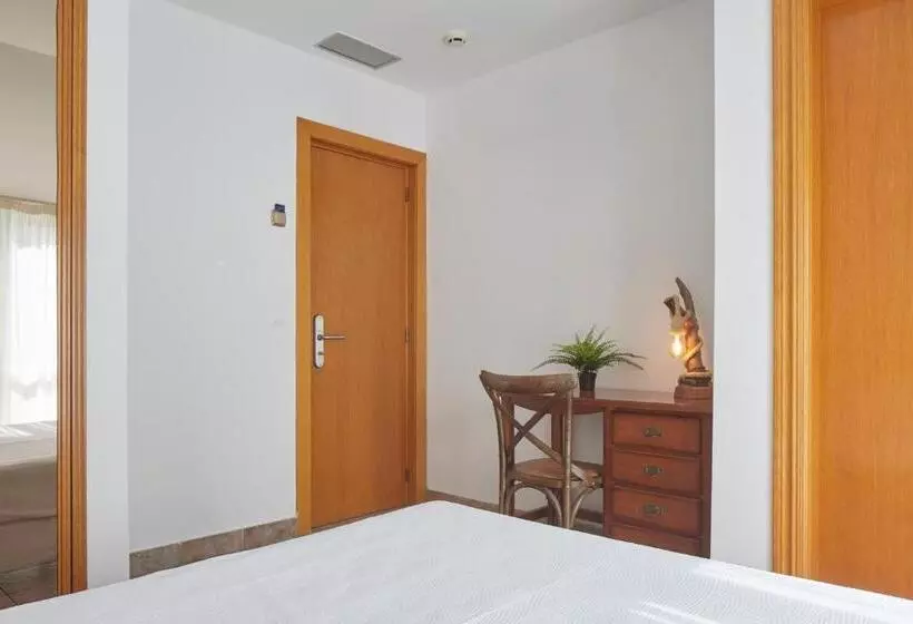 פונדק Leizarooms