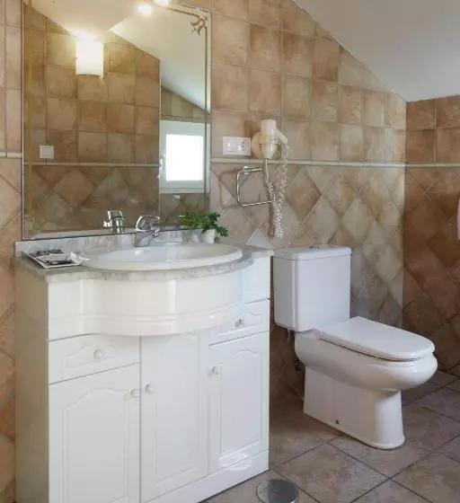 פונדק Leizarooms