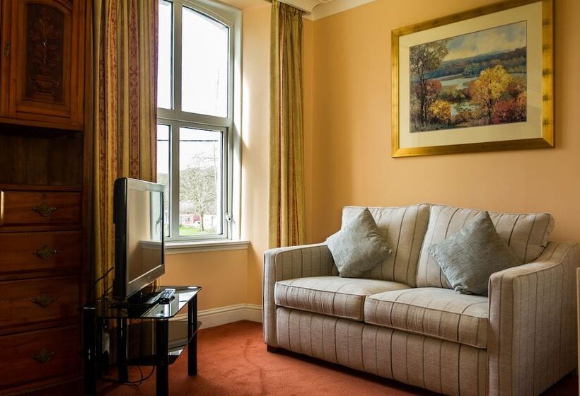 酒店 Blarney Castle