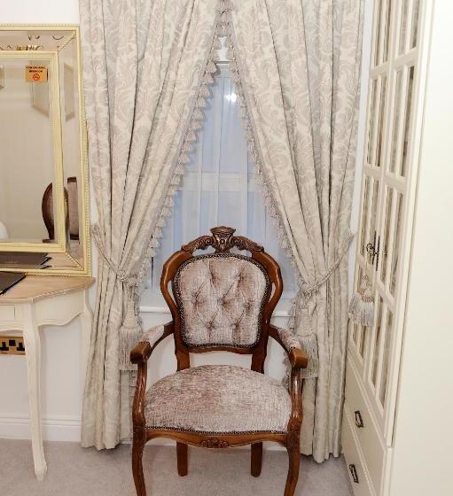 فندق The Blarney Stone Guesthouse