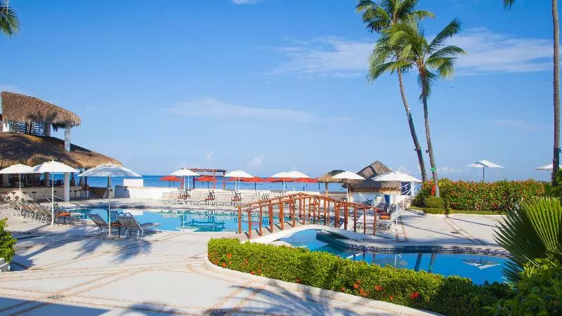 Buenaventura Grand Hotel & Great Moments   All Inclusive