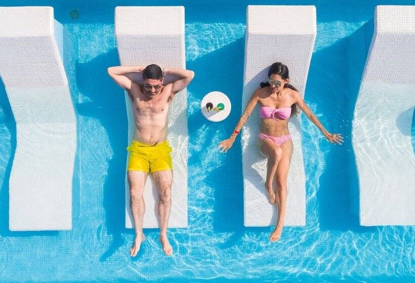 Buenaventura Grand Hotel & Great Moments   All Inclusive