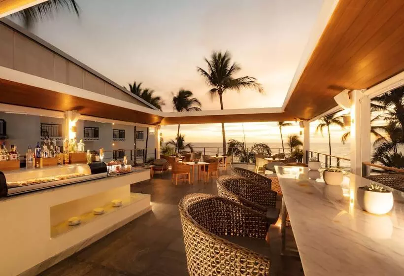 Buenaventura Grand Hotel & Great Moments   All Inclusive