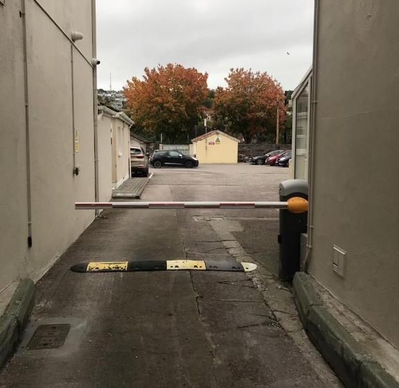 酒店 Crawford House  Scholarlee Living Apartments