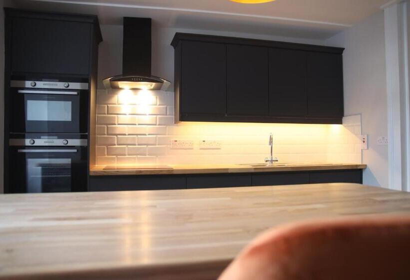 酒店 Crawford House  Scholarlee Living Apartments