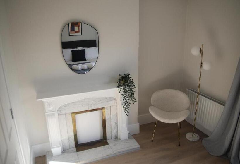 酒店 Crawford House  Scholarlee Living Apartments